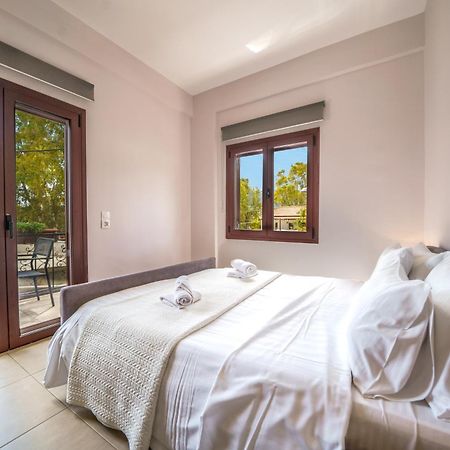 Dimitra & Deslina Luxury Αpartments Apartman Jeorjúpoli Kültér fotó